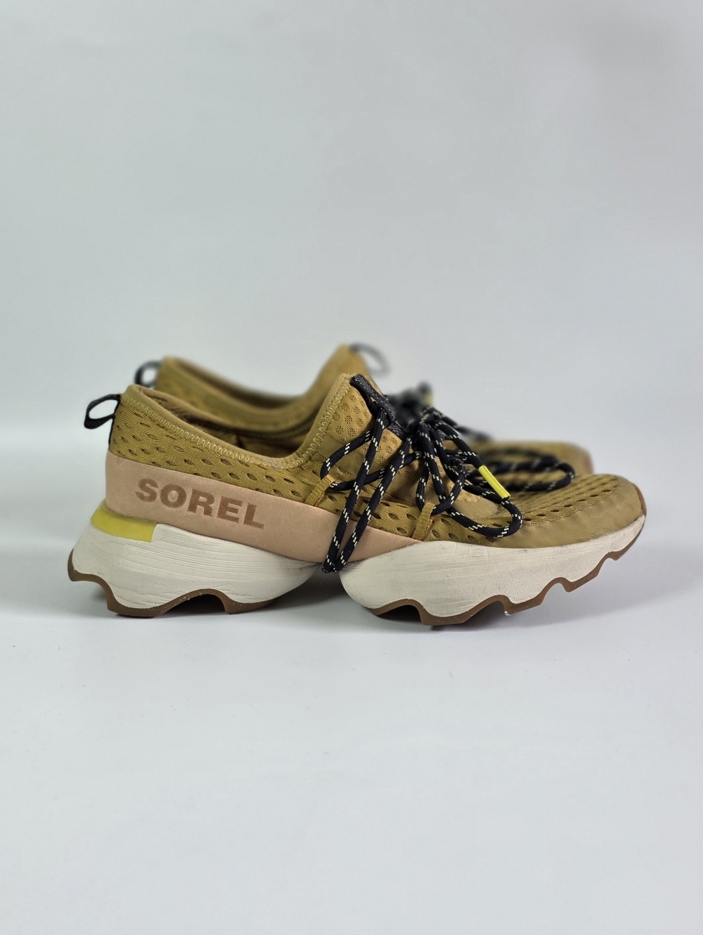 Sorel Kinetic Impact Lace Sneakers in Dioxide Gold Women's Size 7 - Picture 3 of 10